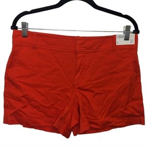 NWT New York & Company Hampton 4" Red Shorts ❤️✨